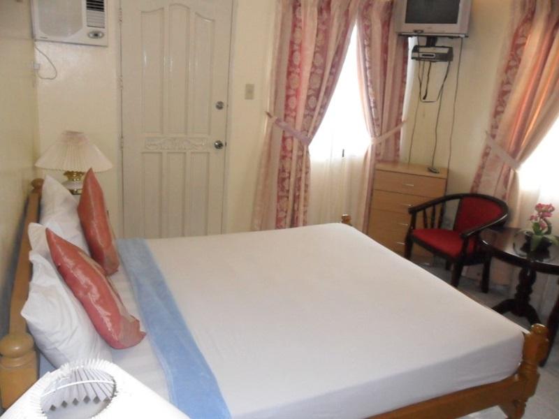 Royal Taal Inn