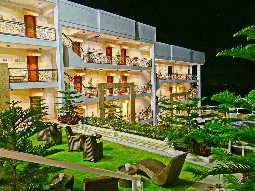 Splash Suites Hotel Tagaytay