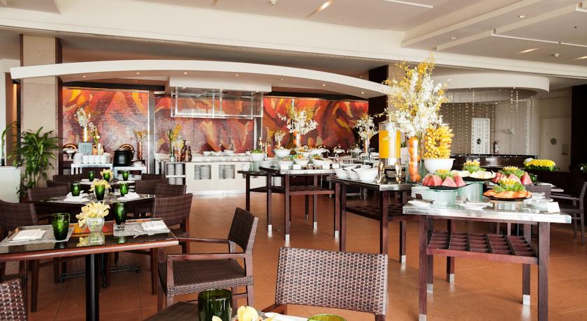 Taal Vista Hotel