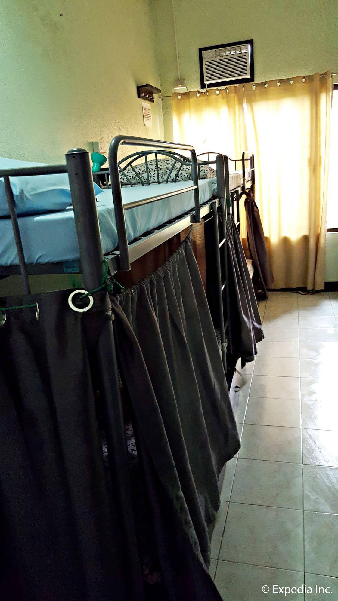 Tagaytay Garden Budgetel City Center