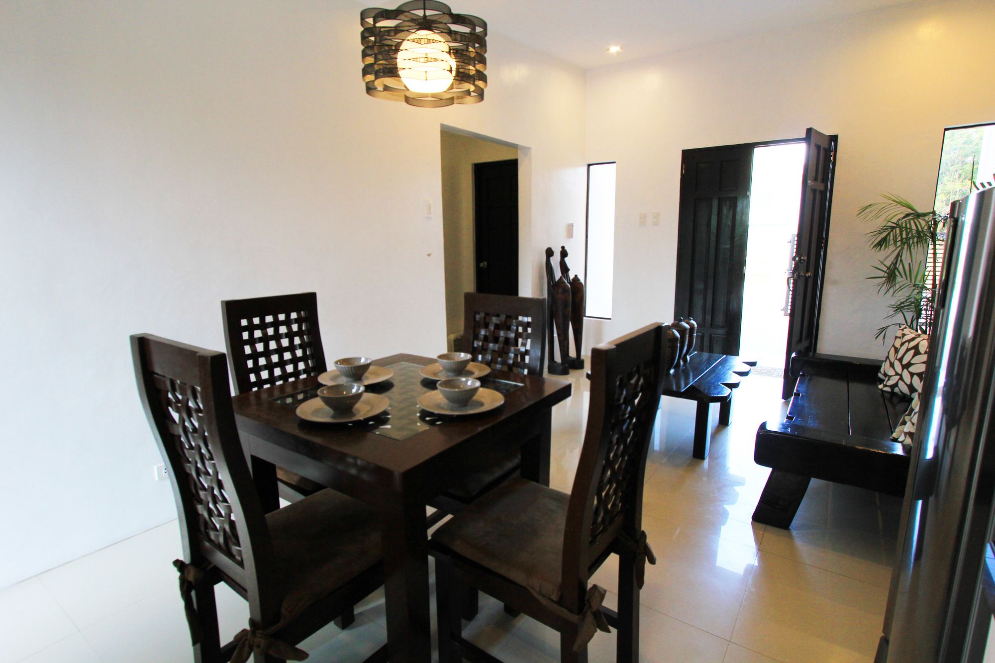 Tagaytay Summer House