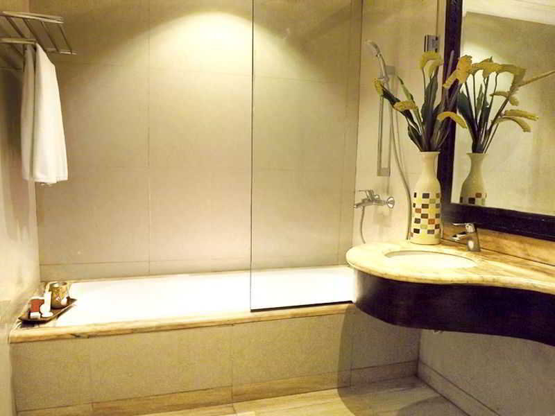 View Park Hotel