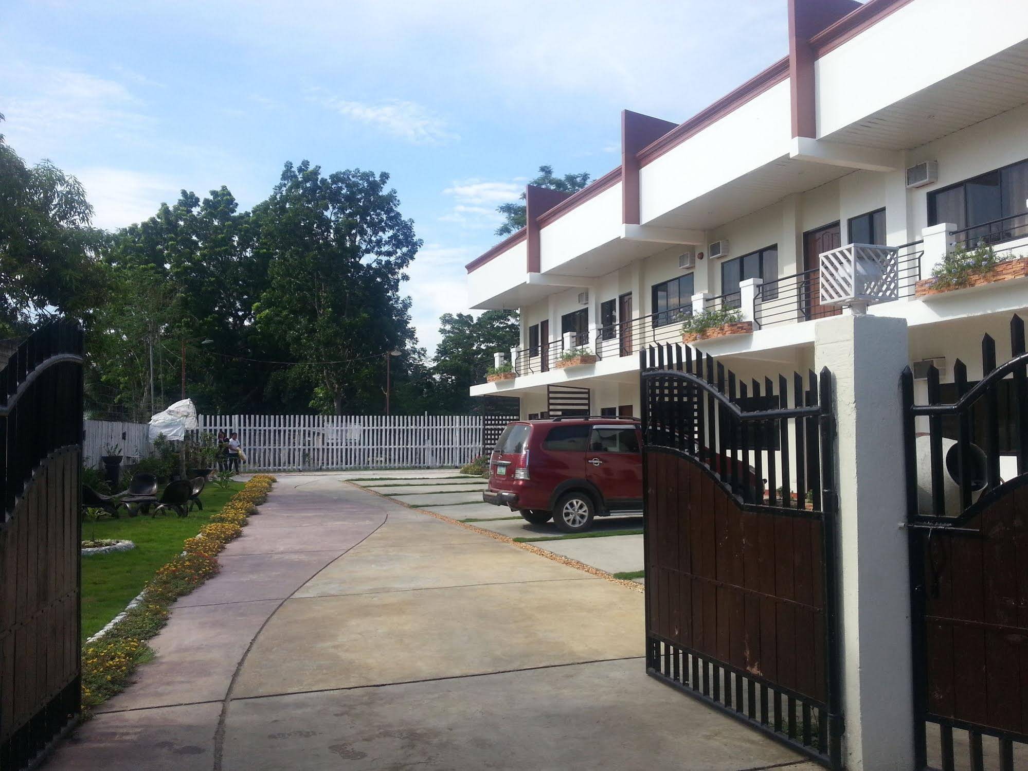 A Family Apartelle