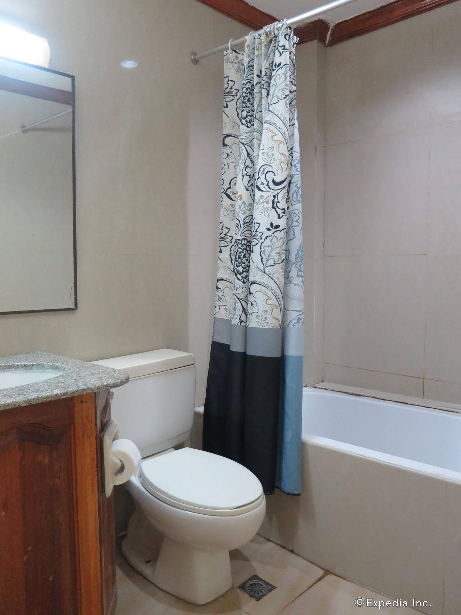 Bohol La Roca Hotel