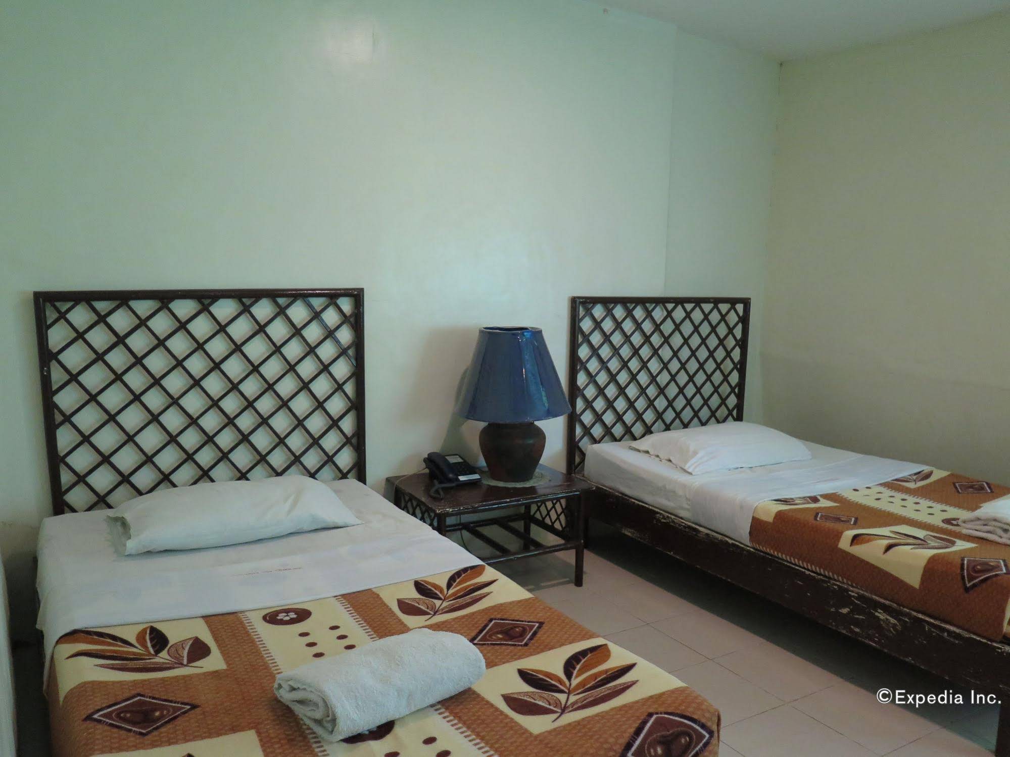 Bohol La Roca Hotel