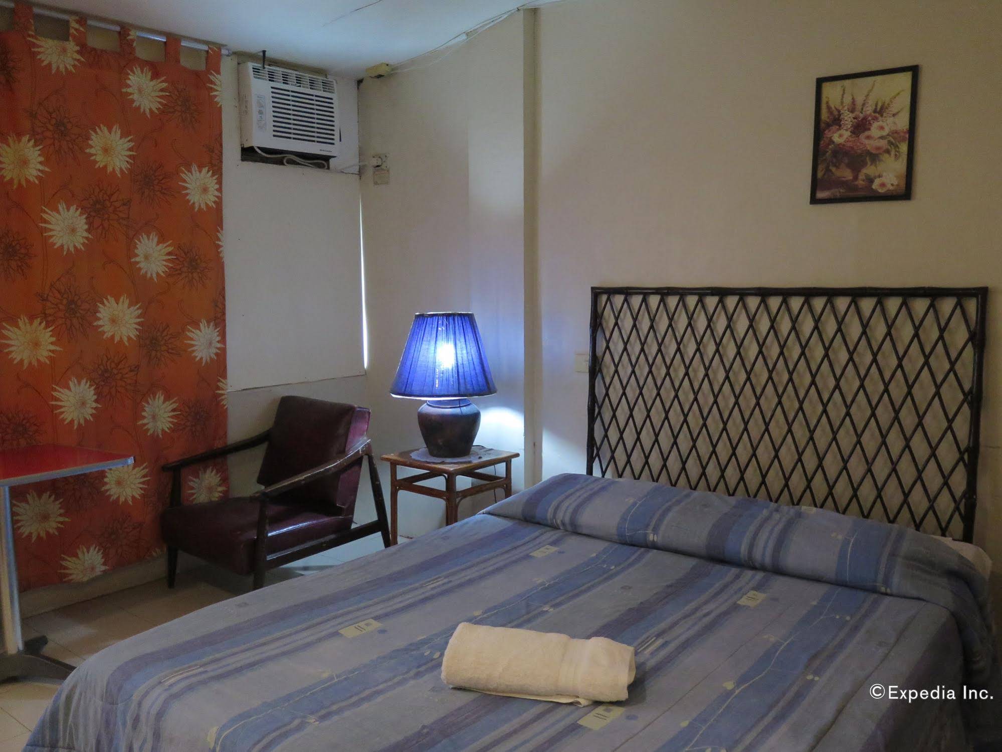 Bohol La Roca Hotel
