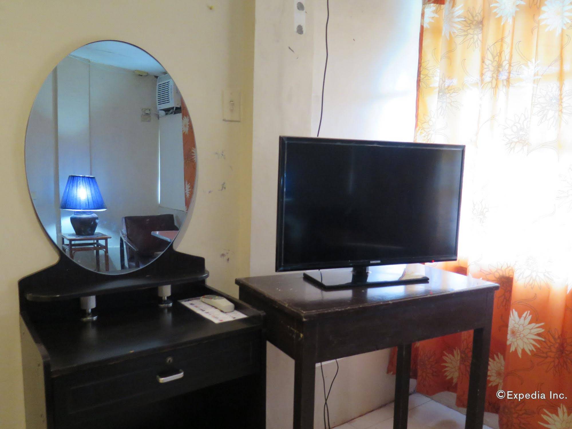 Bohol La Roca Hotel