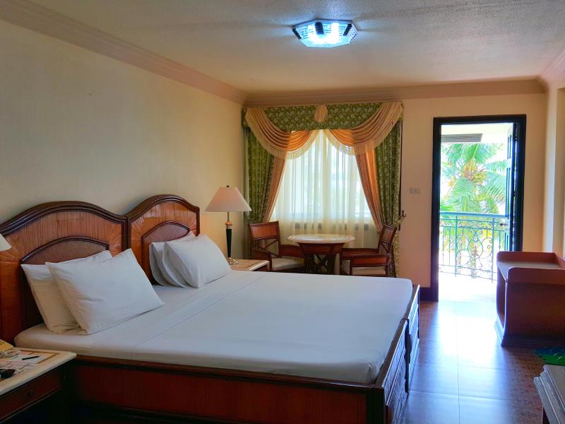 Bohol Tropics Resort