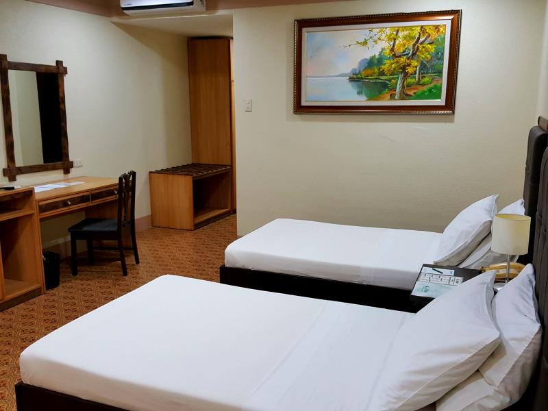 Bohol Tropics Resort