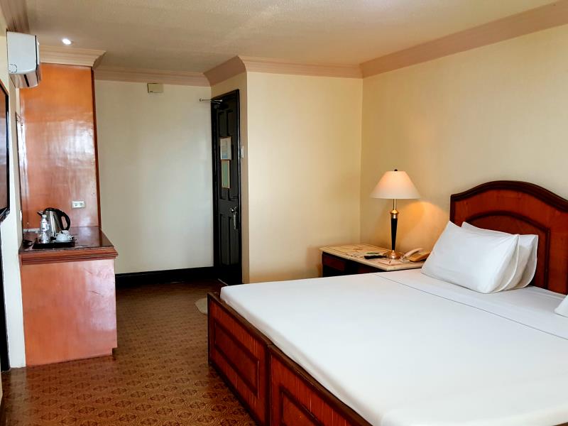 Bohol Tropics Resort