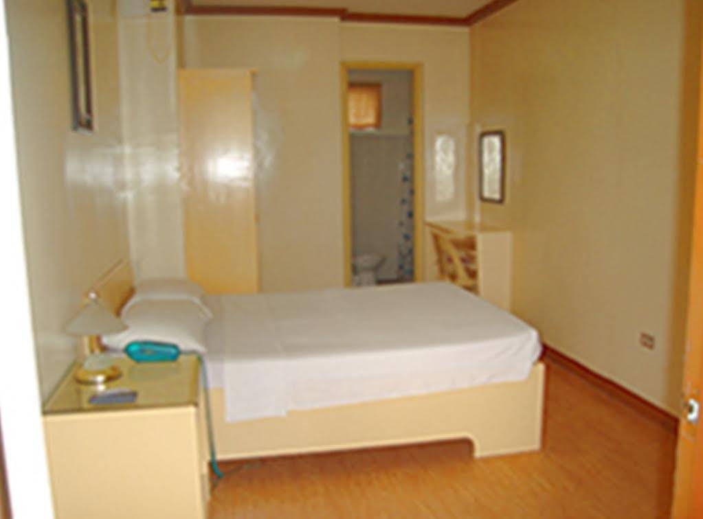 Casa Reyfrancis Pension House