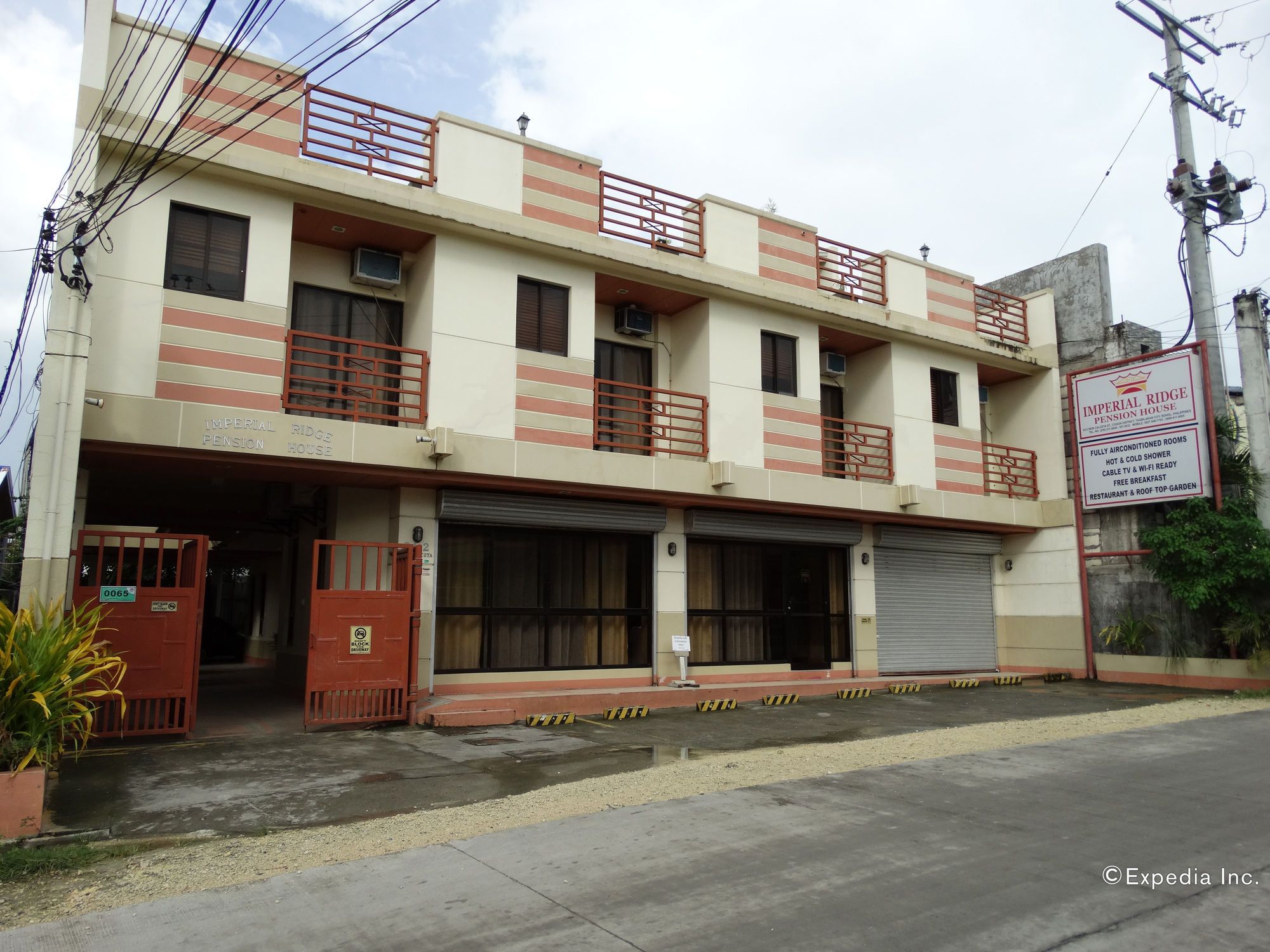 Imperial Ridge Pension House