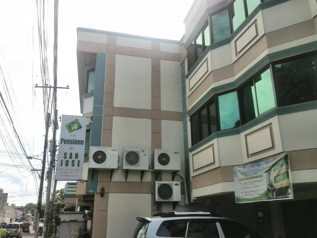 OYO 499 Le Pensione De San Jose
