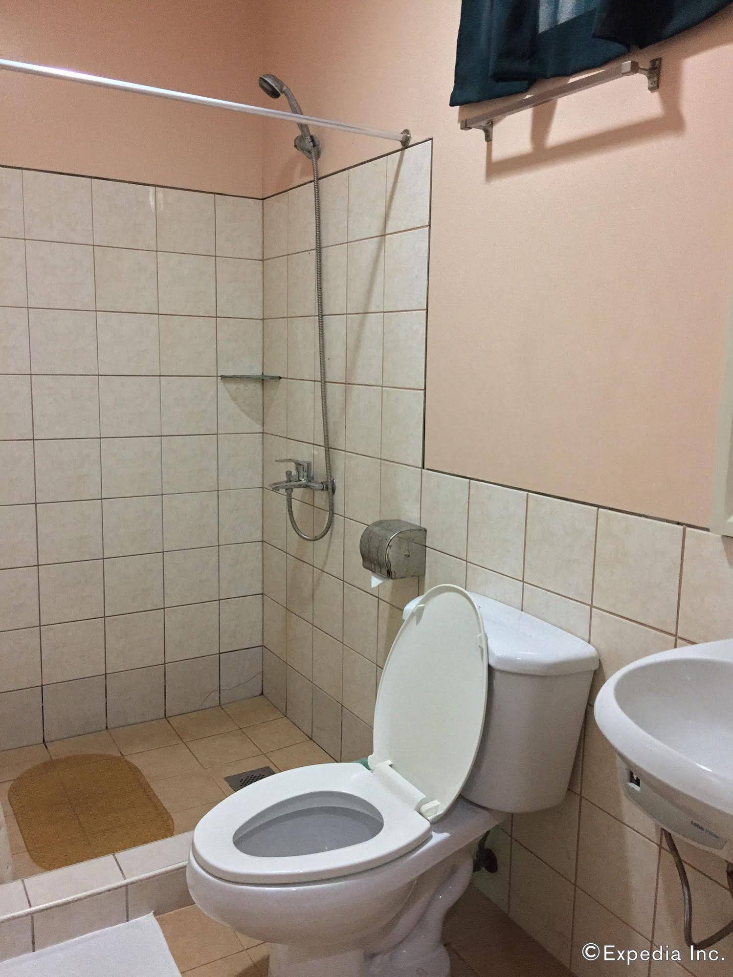 Marbella Leisure Hostel