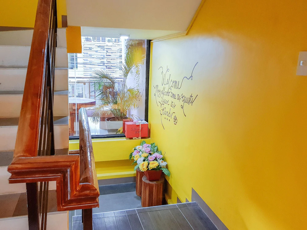 Reddoorz near Ramiro Community Hospital