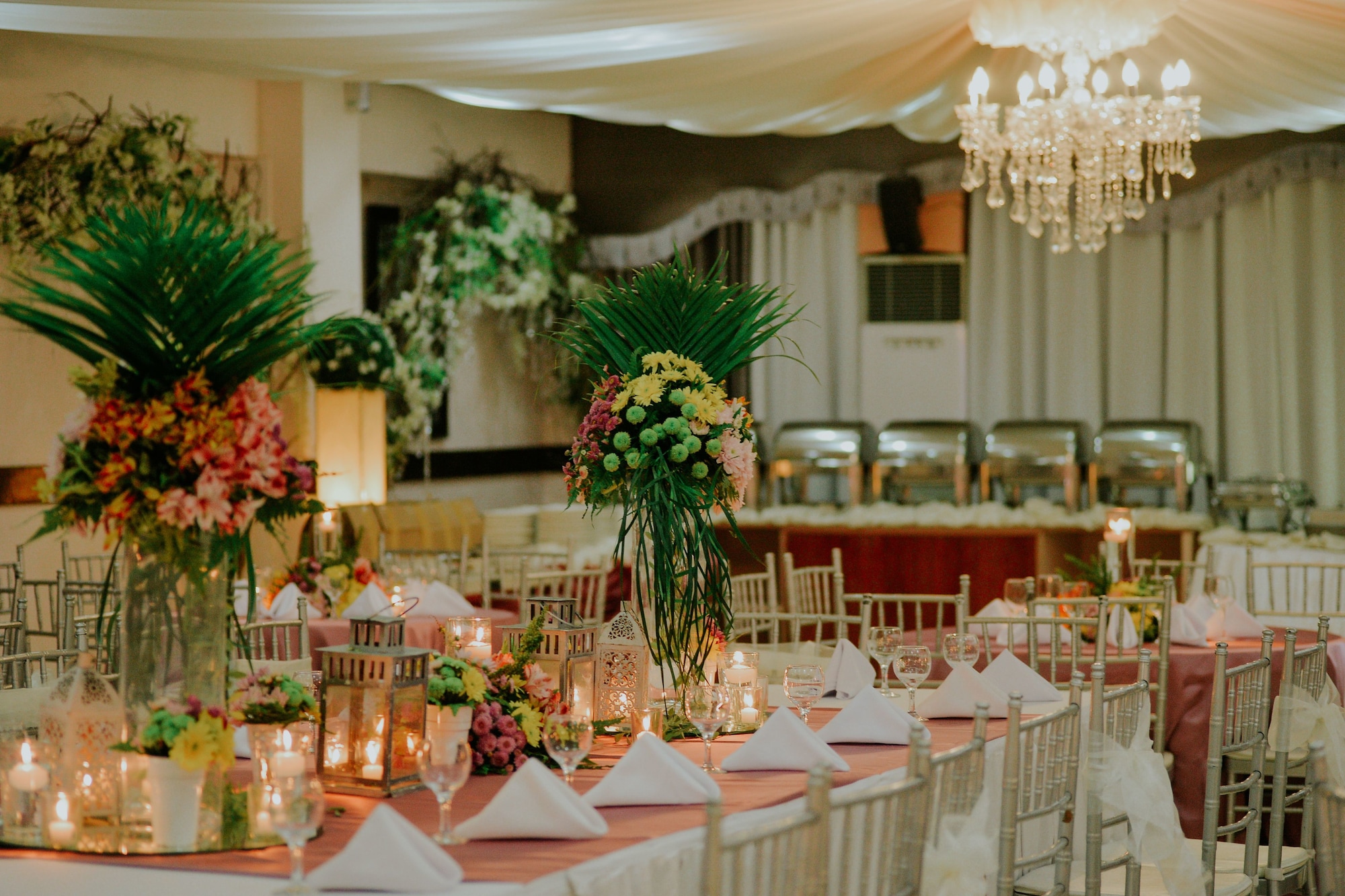 Reyna's the Haven & Gardens