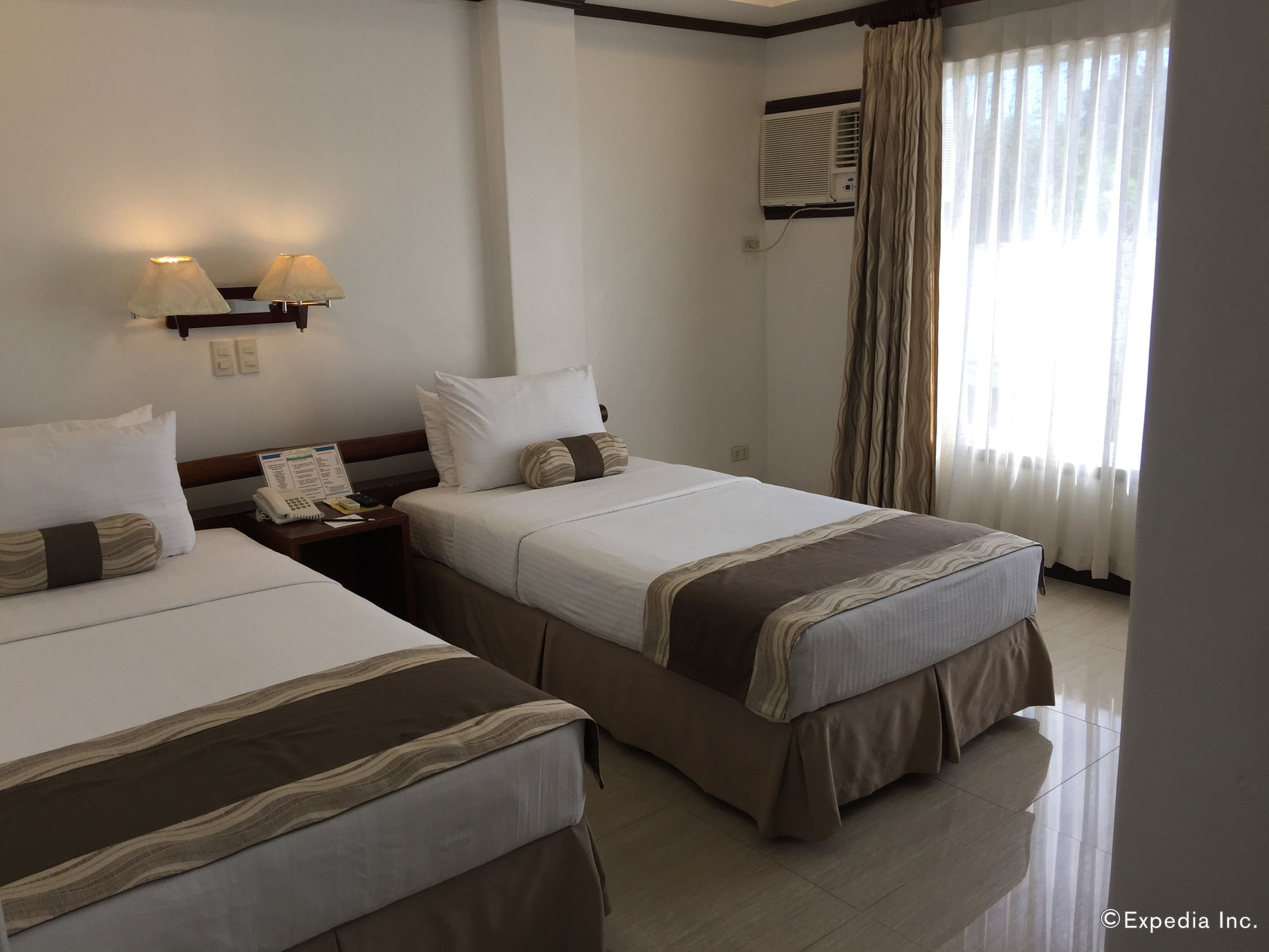 Soledad Suites