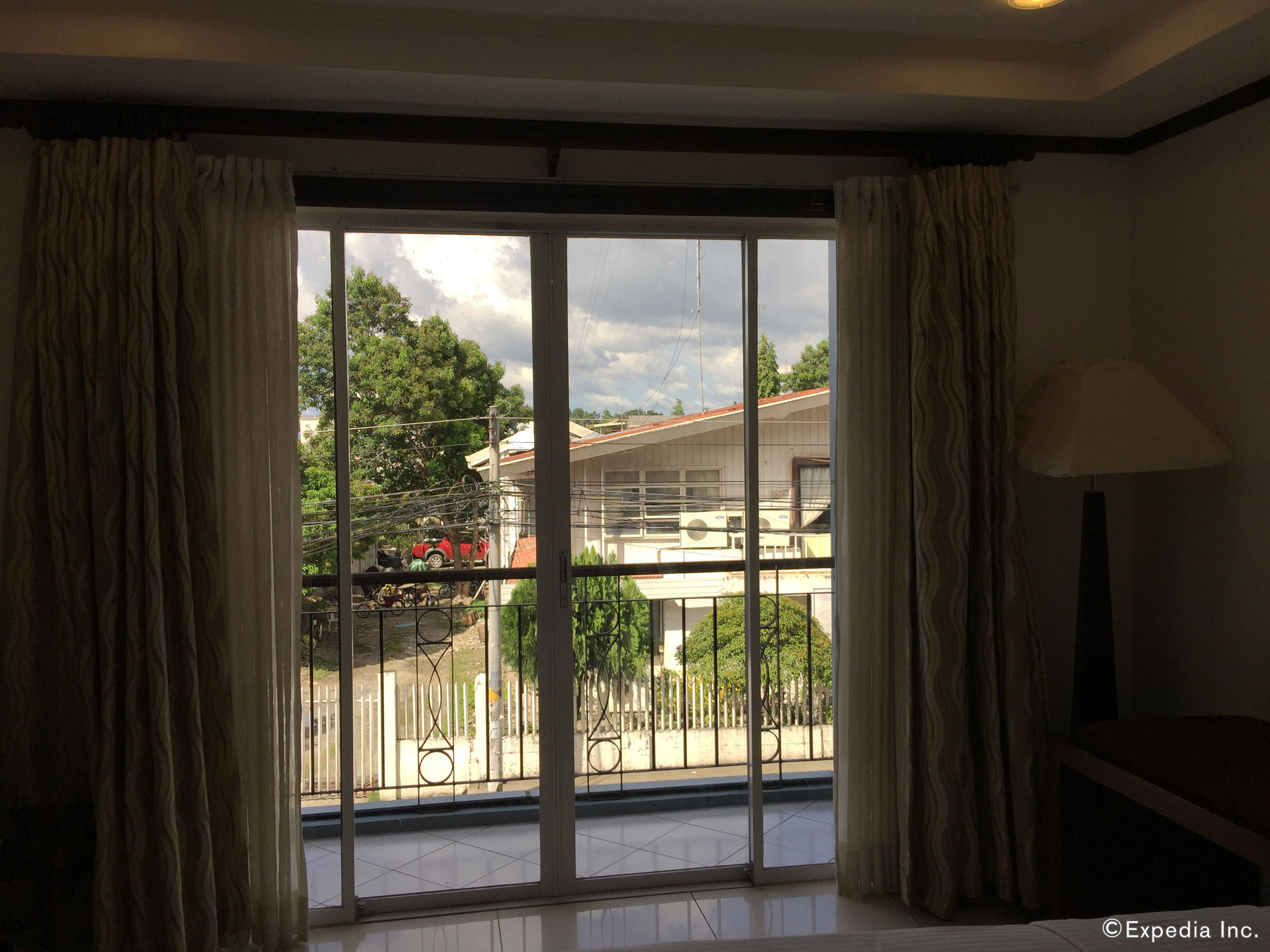 Soledad Suites