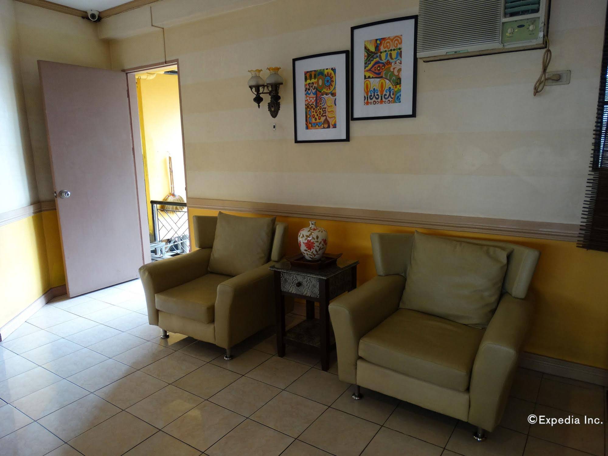 Sun Avenue Tourist Inn And Cafe