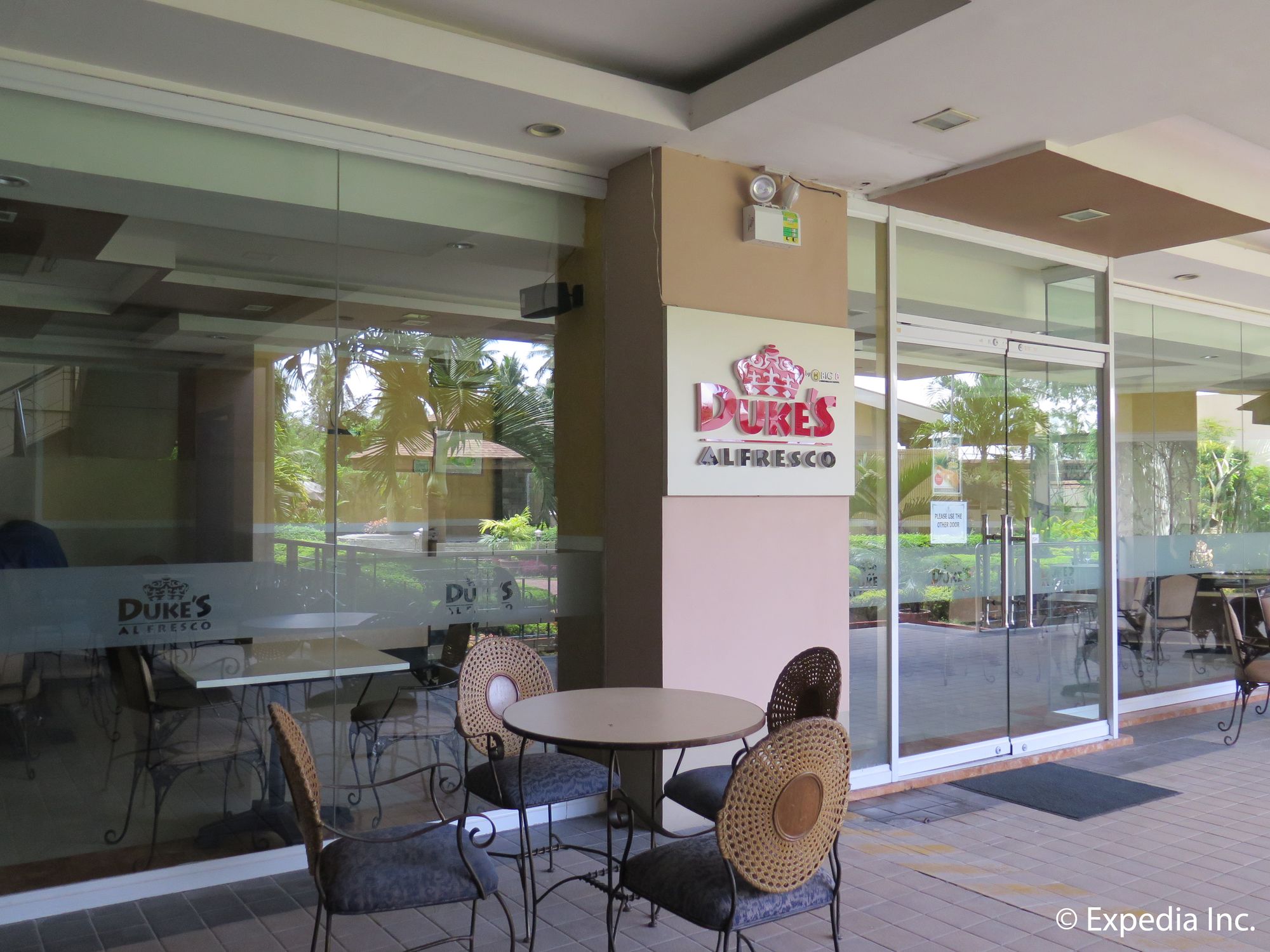 Big 8 Corporate Hotel