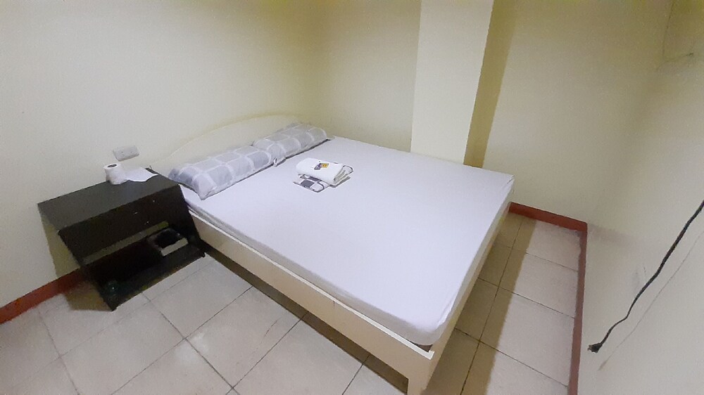 Dunchel's Guest House by OYO Rooms