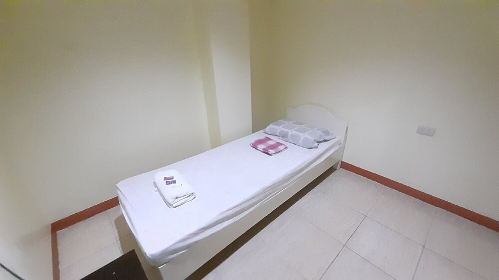 Dunchel's Guest House by OYO Rooms