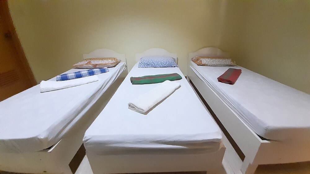 Dunchel's Guest House by OYO Rooms