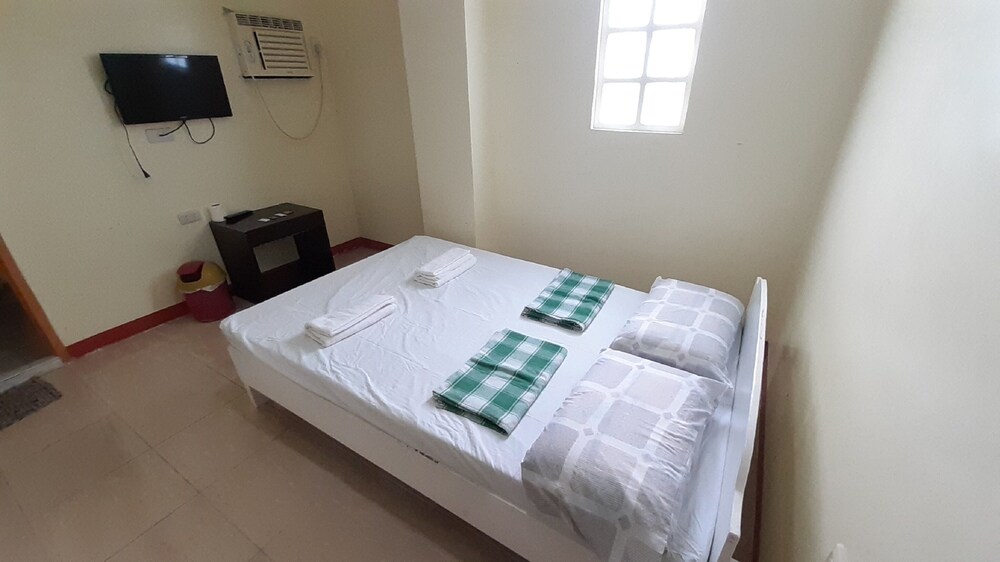 Dunchel's Guest House by OYO Rooms