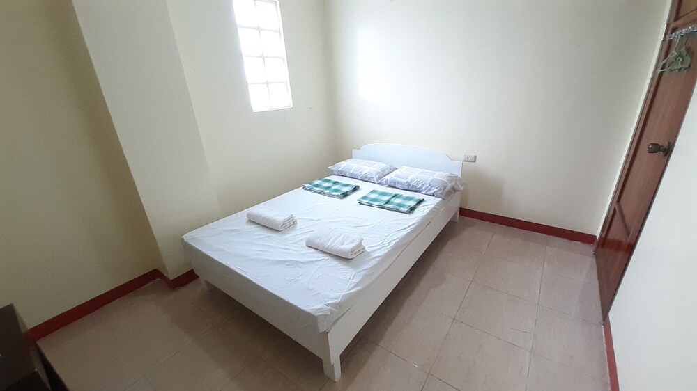 Dunchel's Guest House by OYO Rooms