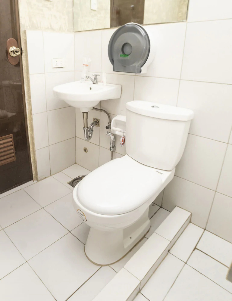 Edilberto's Bed And Breakfast by OYO Rooms