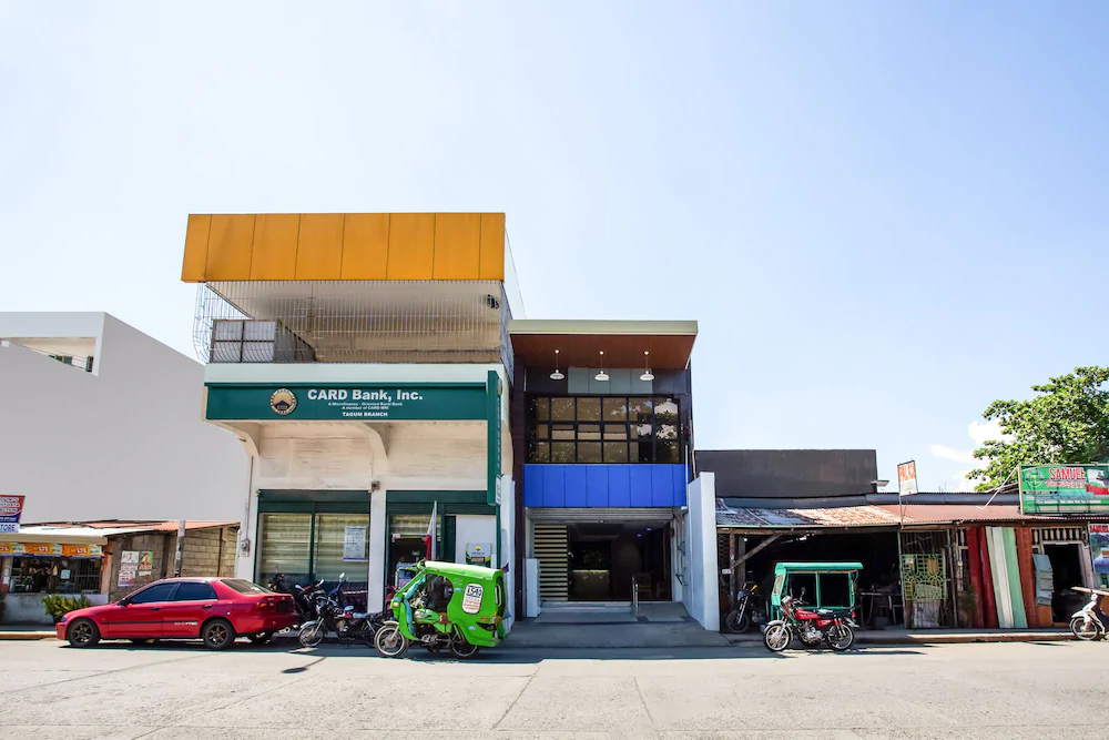 Jrja Hotel by OYO Rooms