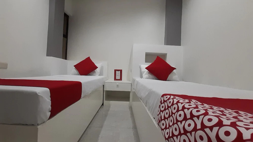 Jrja Hotel by OYO Rooms