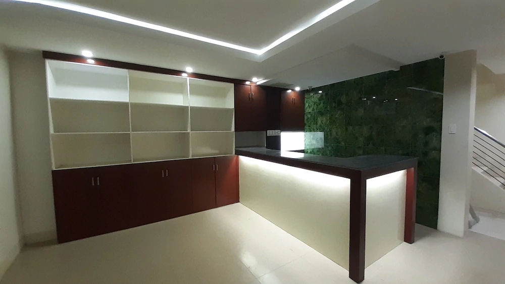 Jrja Hotel by OYO Rooms