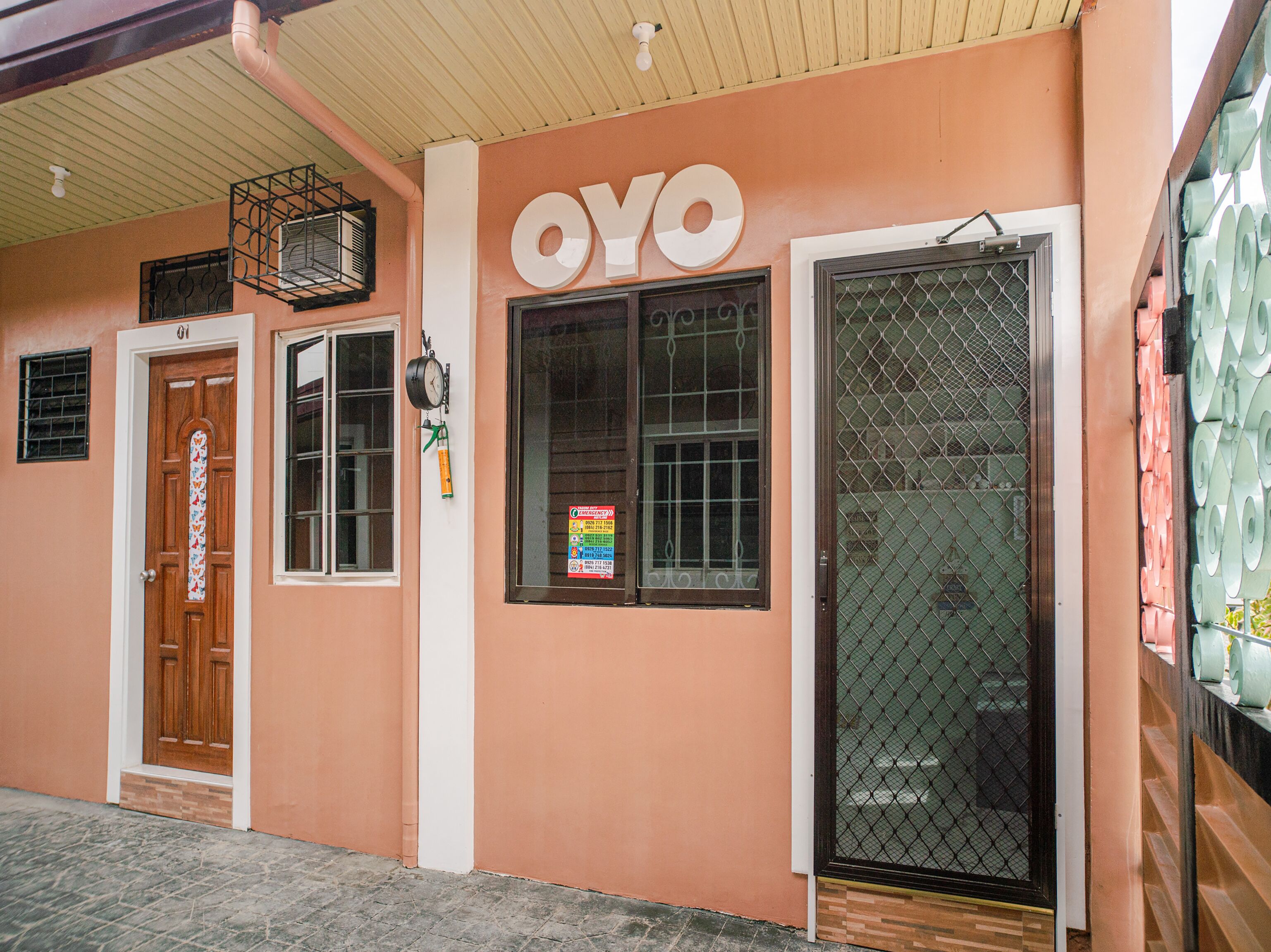 Queens Hometel by Oyo Rooms