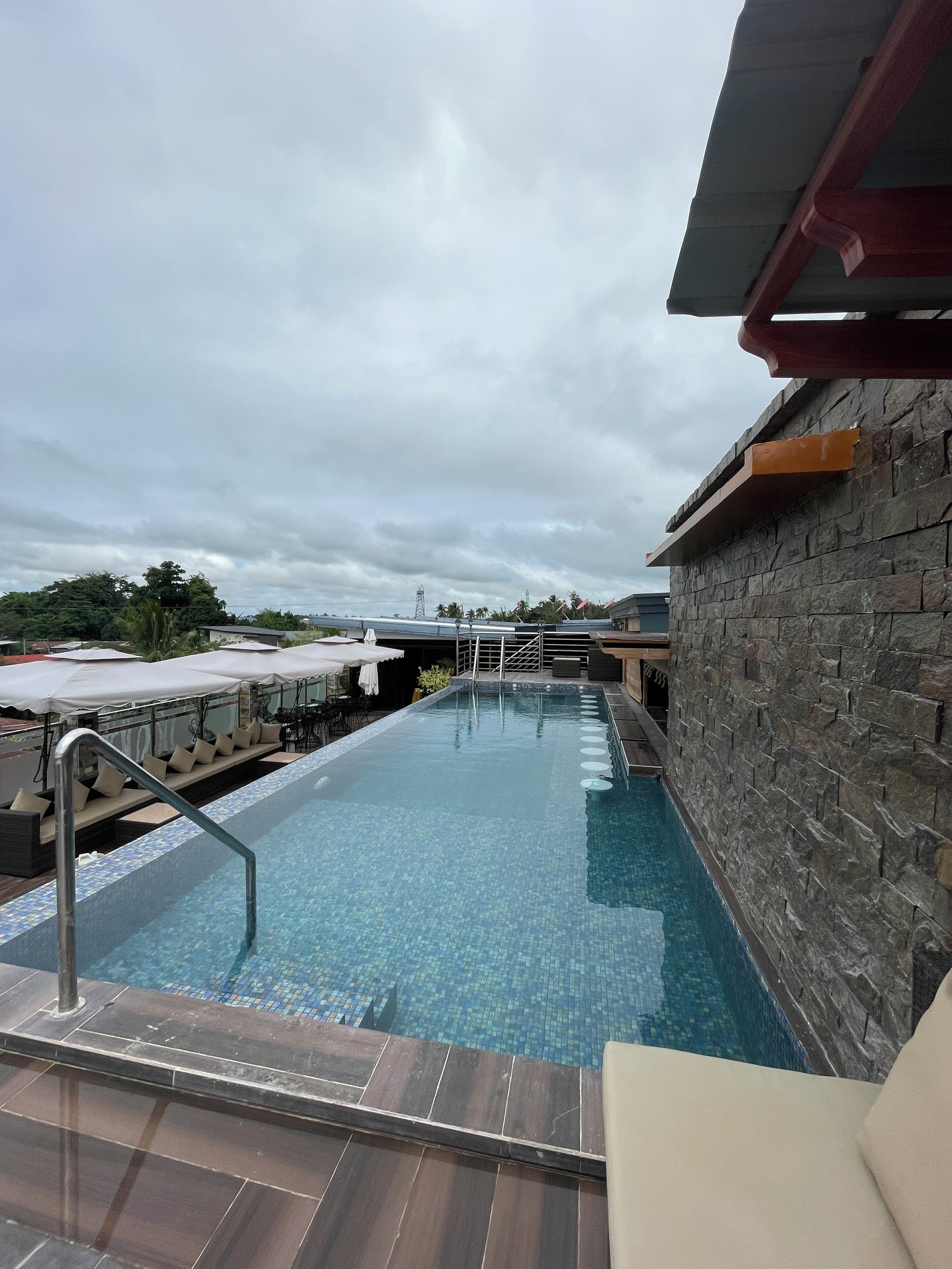 Shine Boutique Hotel