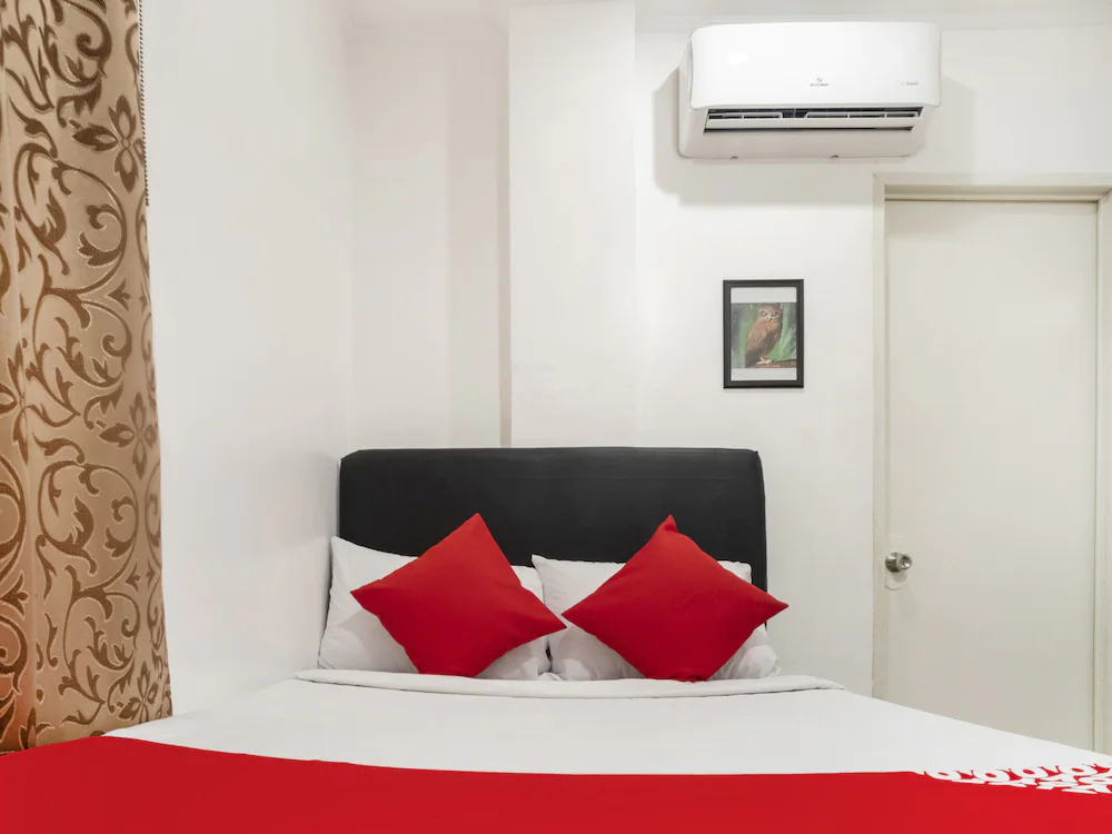 Vines Ape Nap Hostel by OYO Rooms