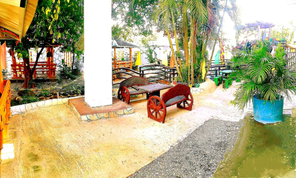 Jazkimronan Resort