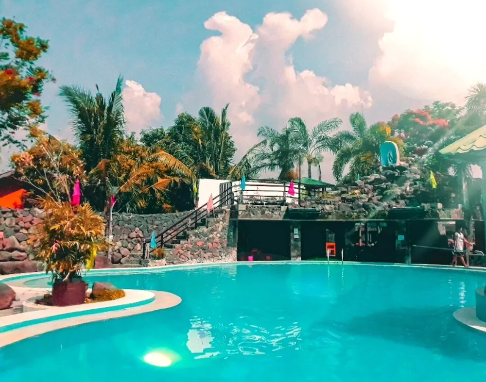Jazkimronan Resort