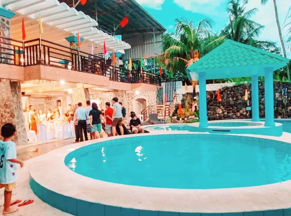 Jazkimronan Resort