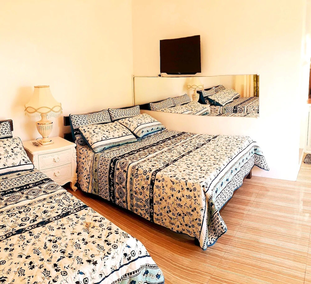 Jazkimronan Resort