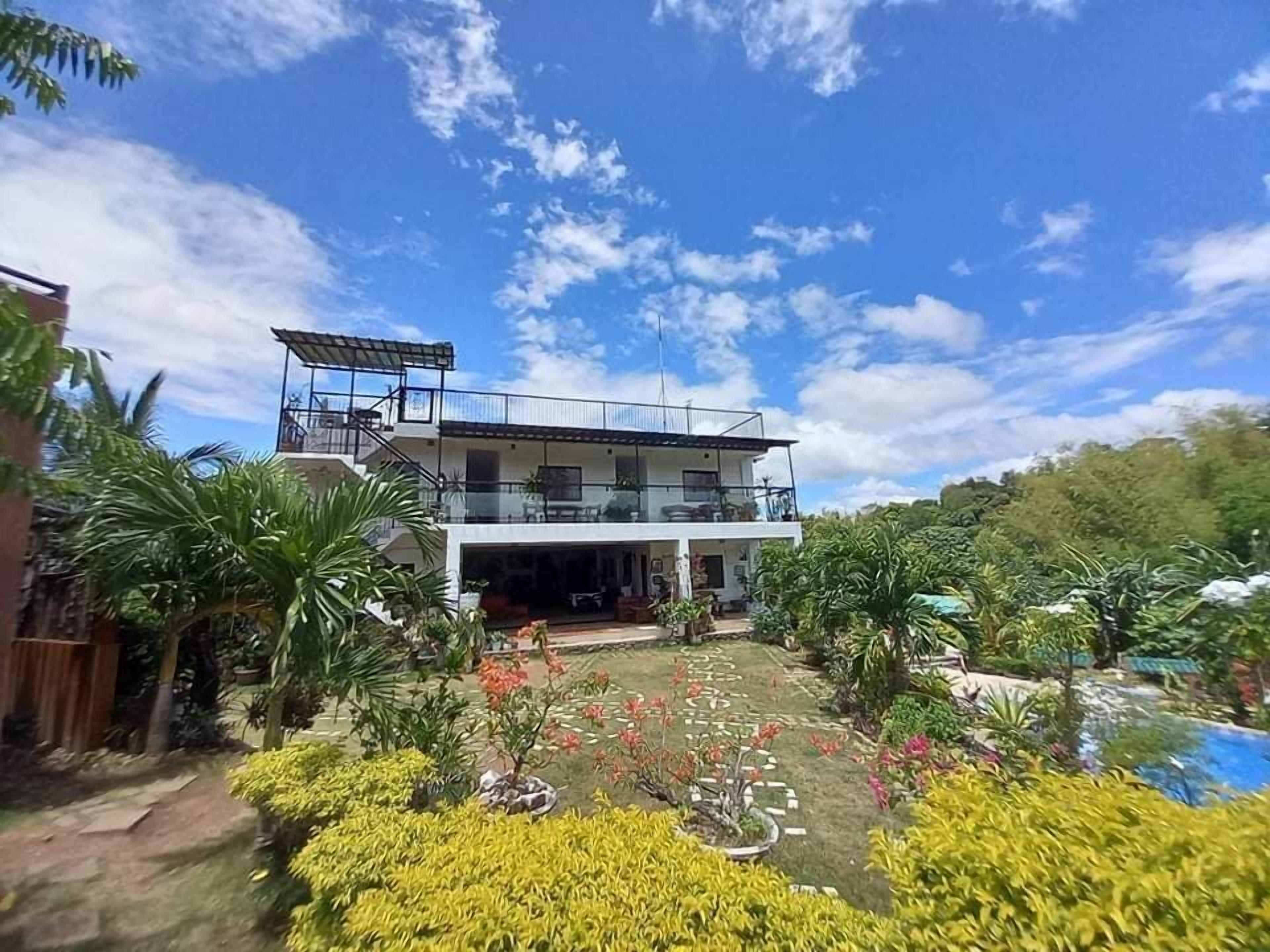 Casa De Robles Tanay Rizal