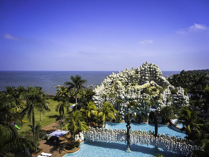 Tanza Oasis Hotel And Resort