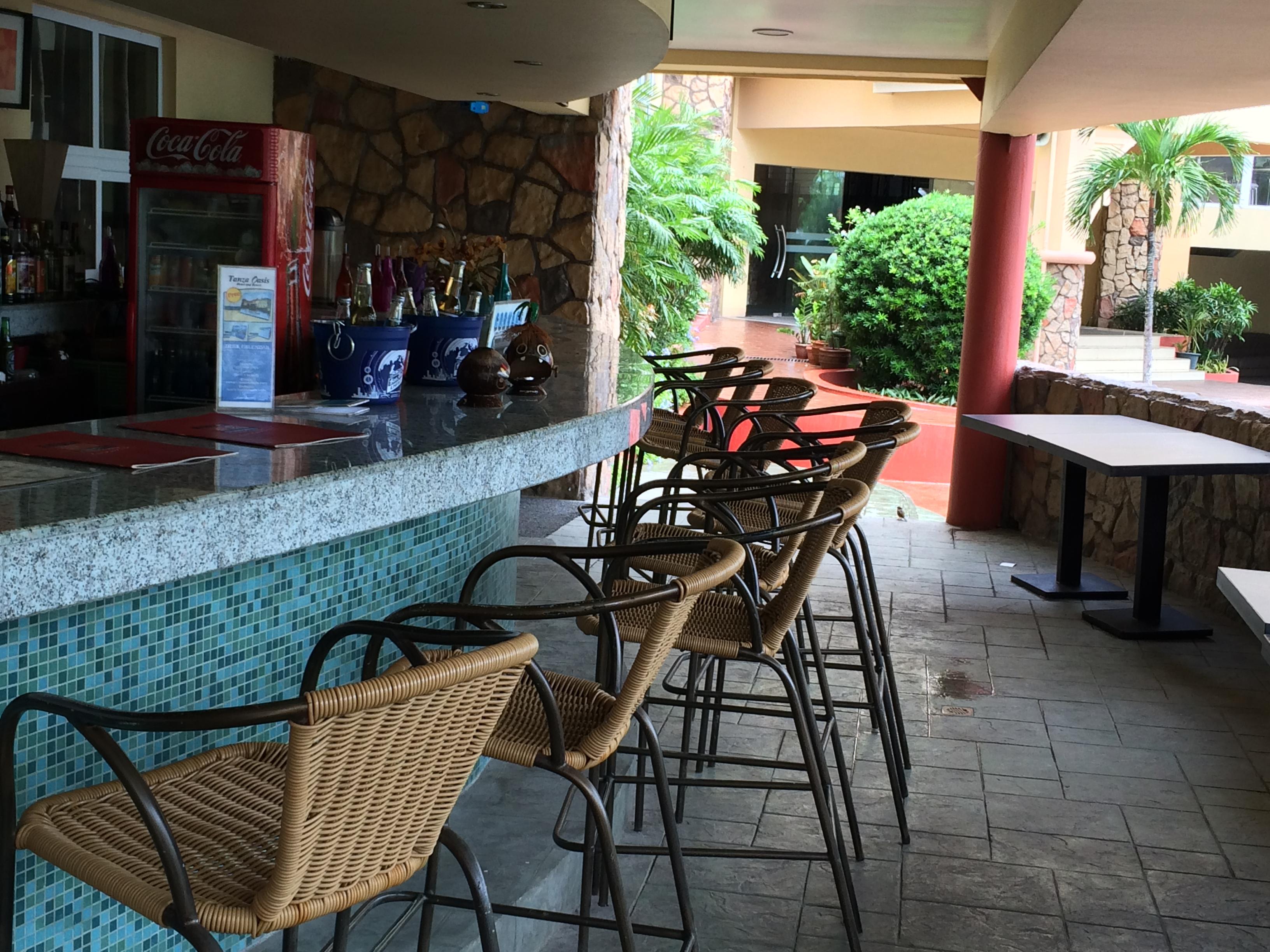 Tanza Oasis Hotel And Resort