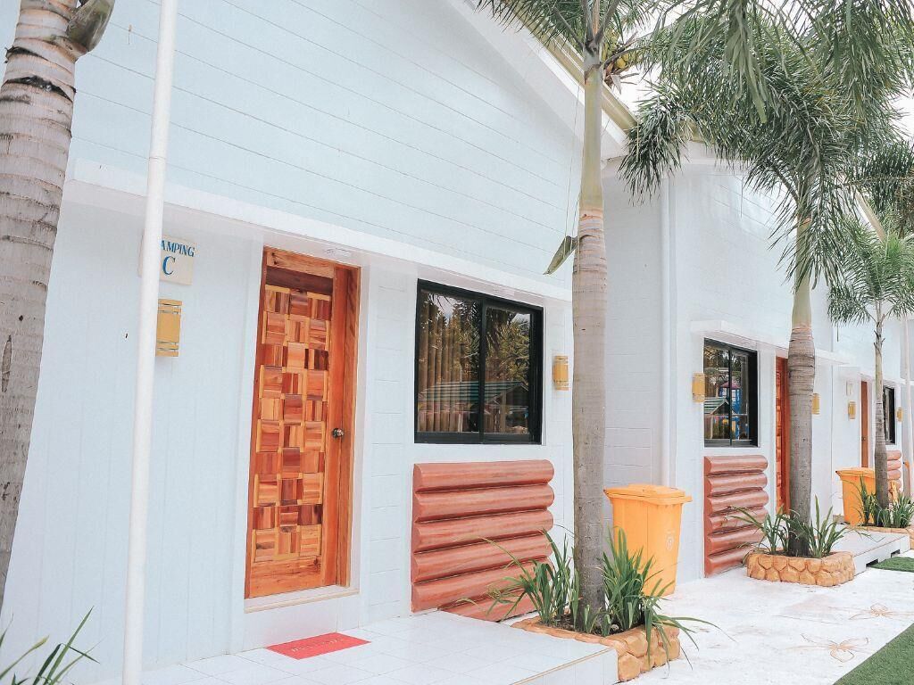 Villa Excellance Beach And Wave Pool Resort