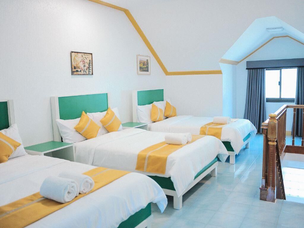 Villa Excellance Beach And Wave Pool Resort