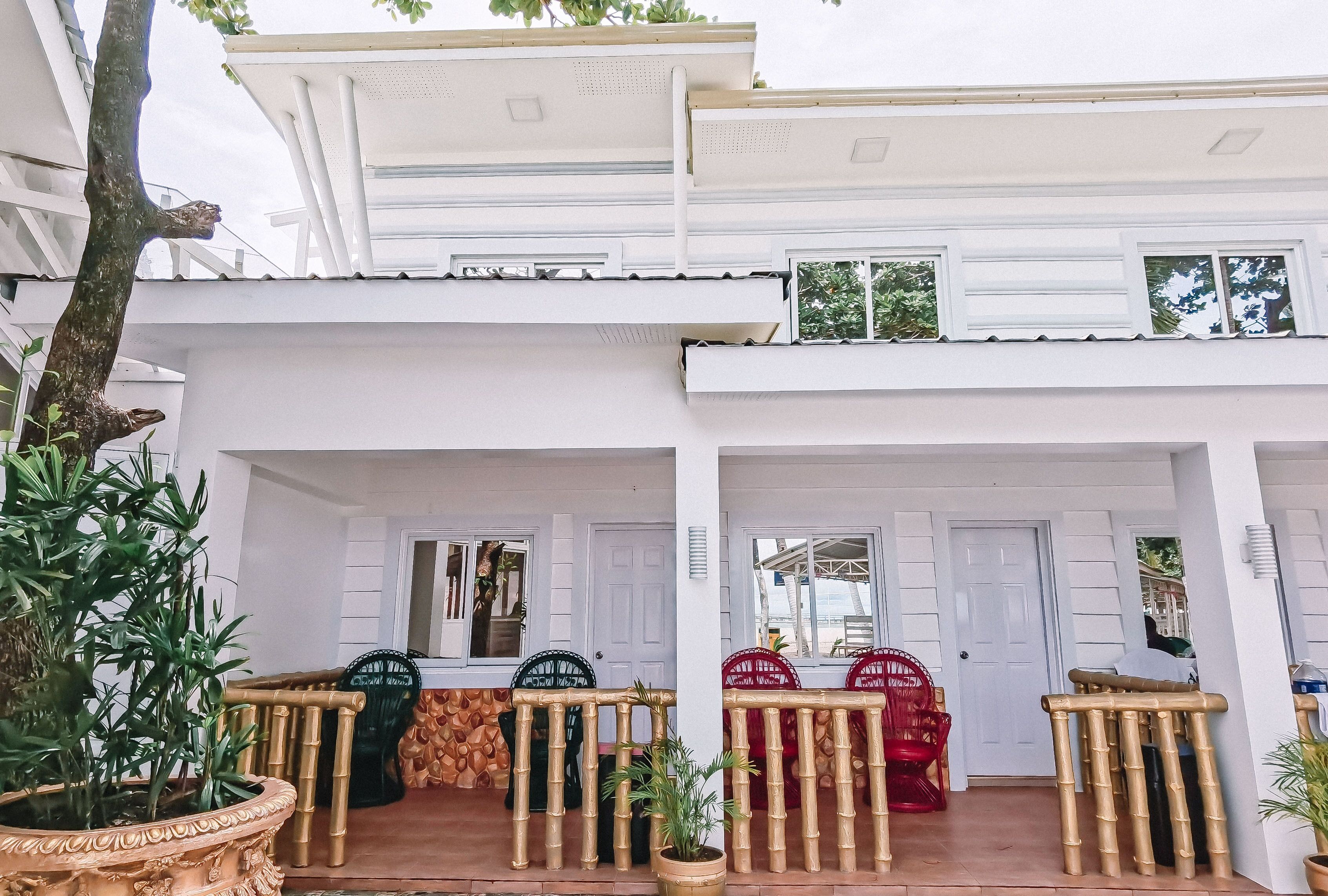 Villa Excellance Beach And Wave Pool Resort
