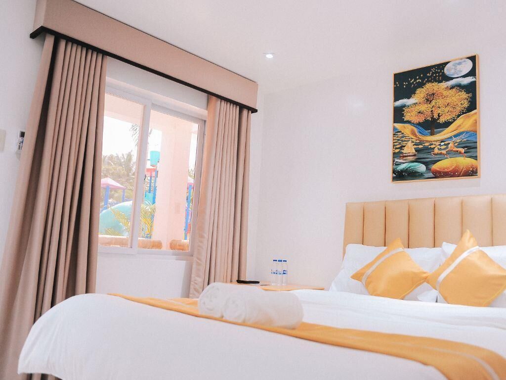Villa Excellance Beach And Wave Pool Resort