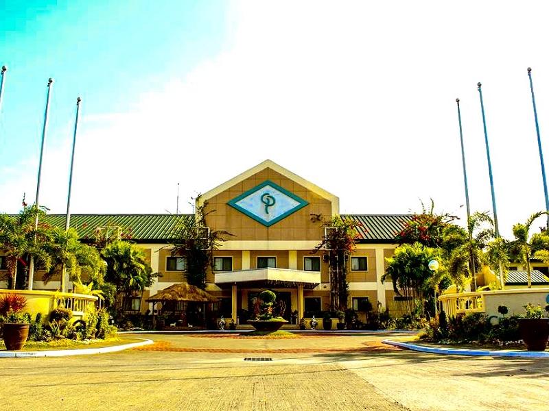 Luisita Central Park Hotel