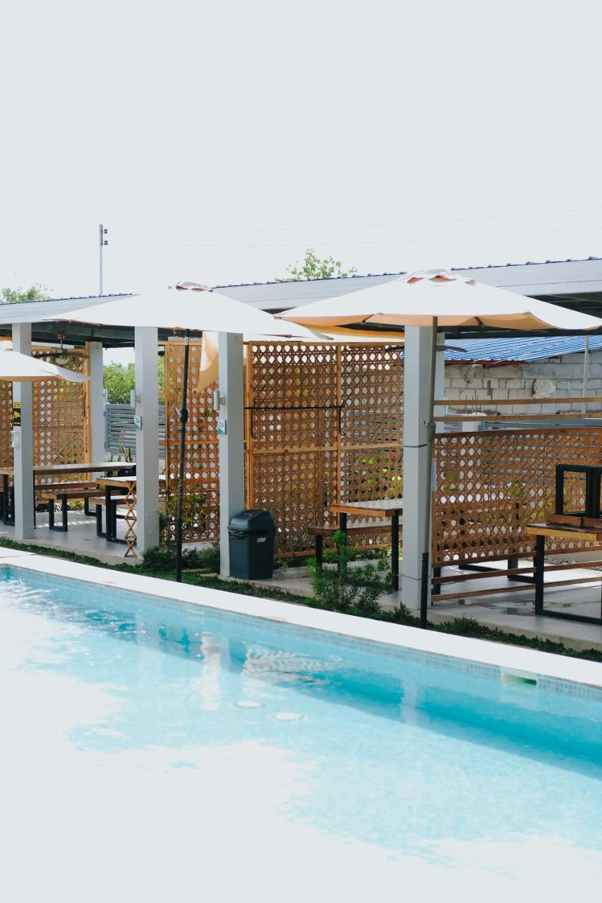 Urban Oasis Resort Tarlac