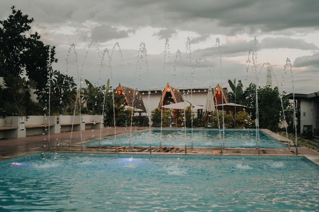 Urban Oasis Resort Tarlac